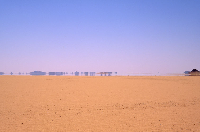 Image result for fatamorgana di padang pasir